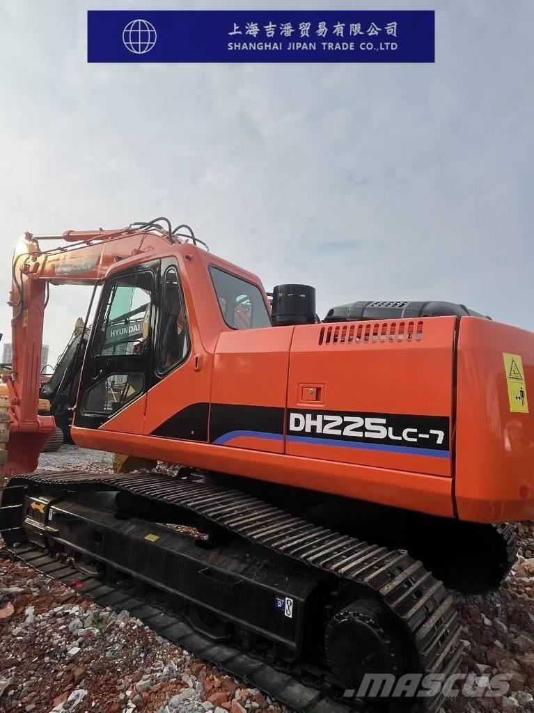 Doosan DH 225 LC-7 履带挖掘机