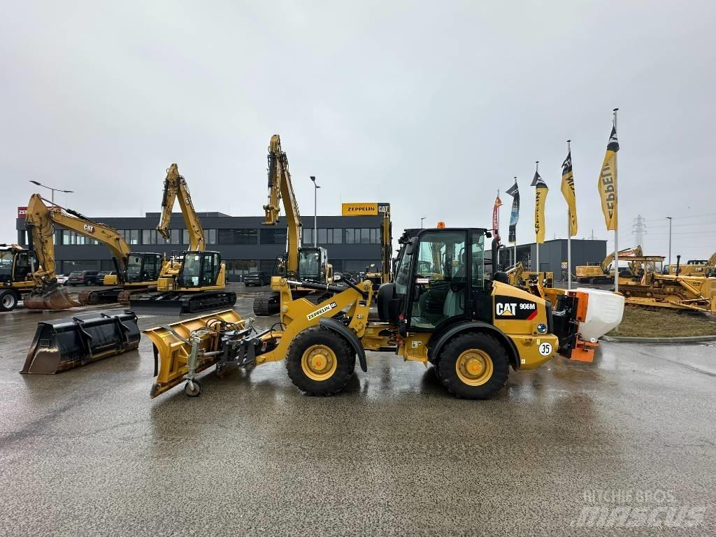 CAT 906 轮式装载机