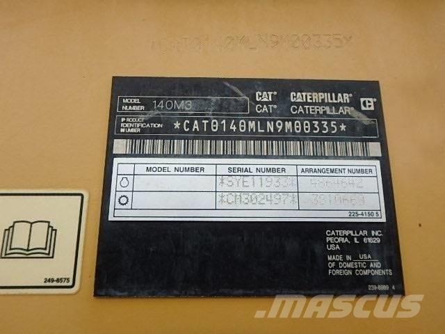 CAT 140 M 3 平地机/推土机
