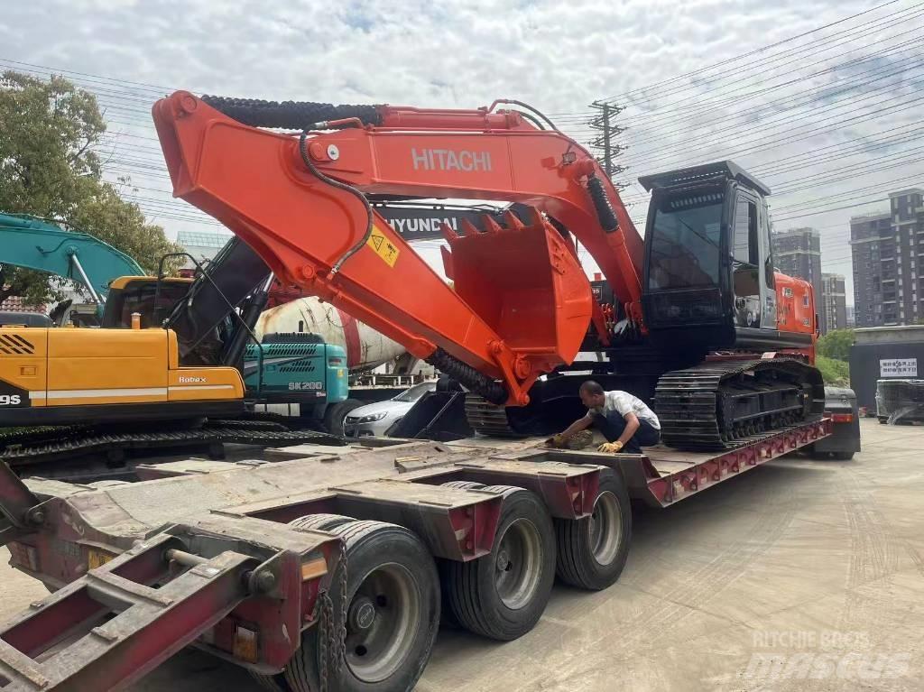 Hitachi ZX 210 LC 履带挖掘机