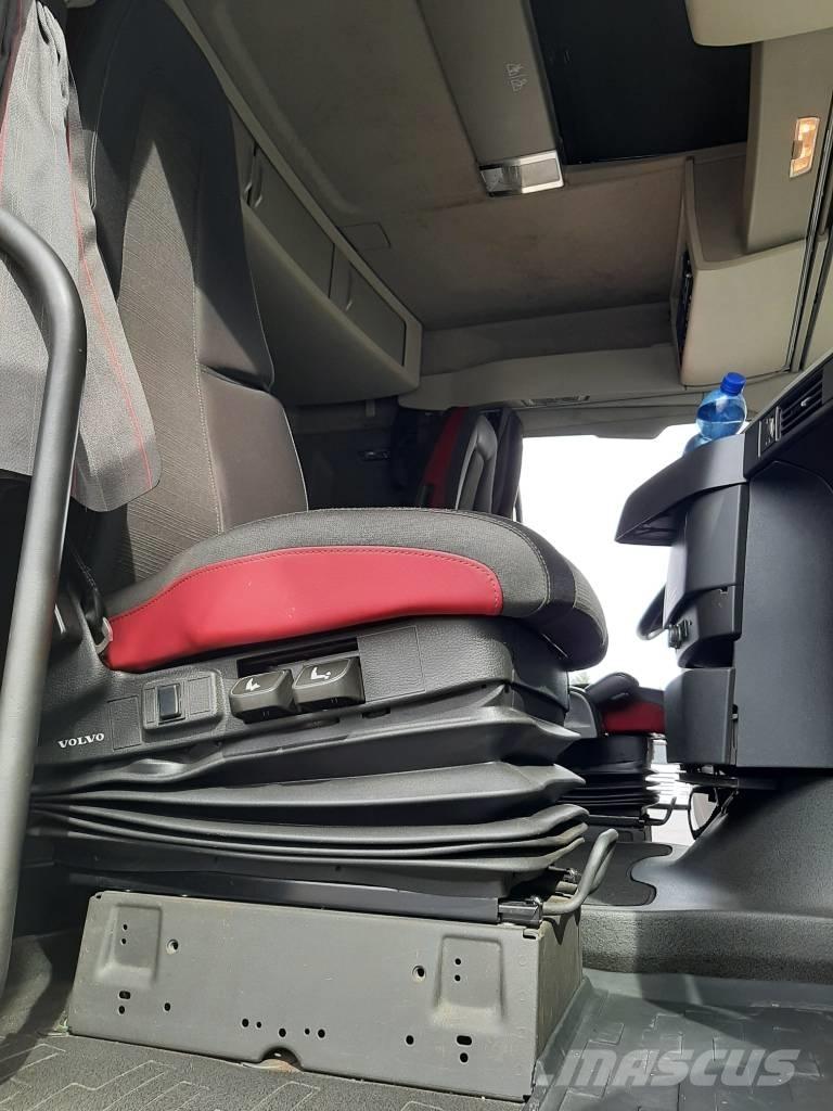 Volvo FH 13 碎木车