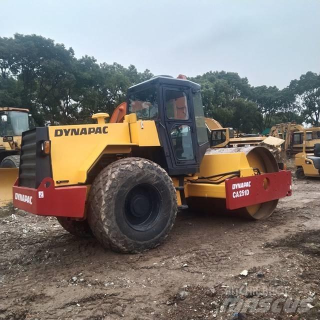 Dynapac CA 25 D 单轮压路机