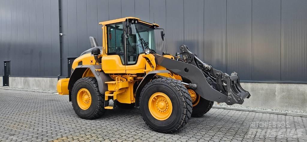Volvo L 70 H 轮式装载机