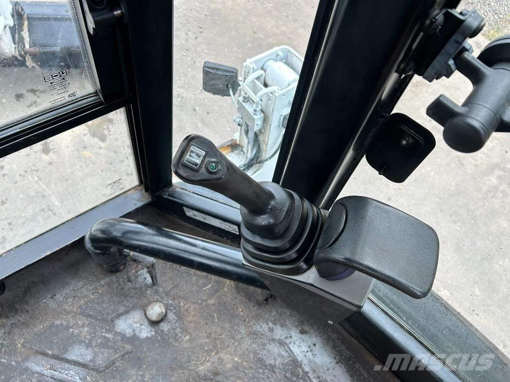 JCB 3 CX 反铲装载机