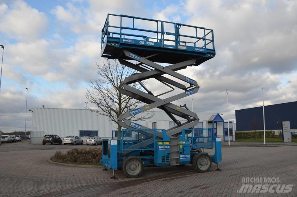 Genie GS3390 RT 剪叉式升降机