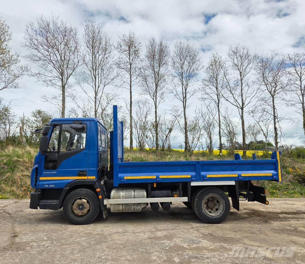Iveco 75E 16 自卸式货车