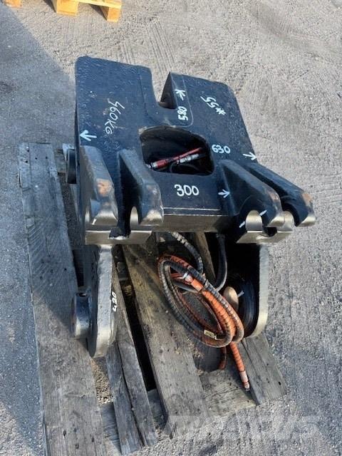 Volvo QUICK COUPLERS 快速连接器