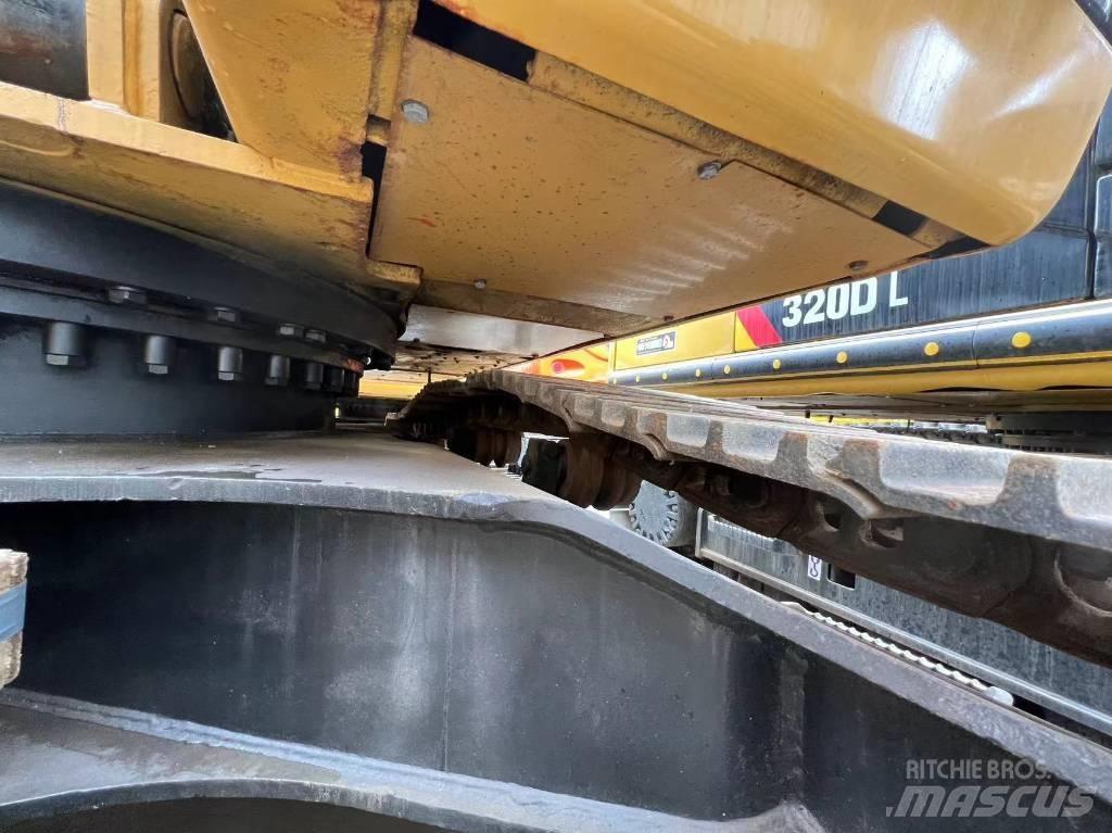 CAT 325 C 履带挖掘机