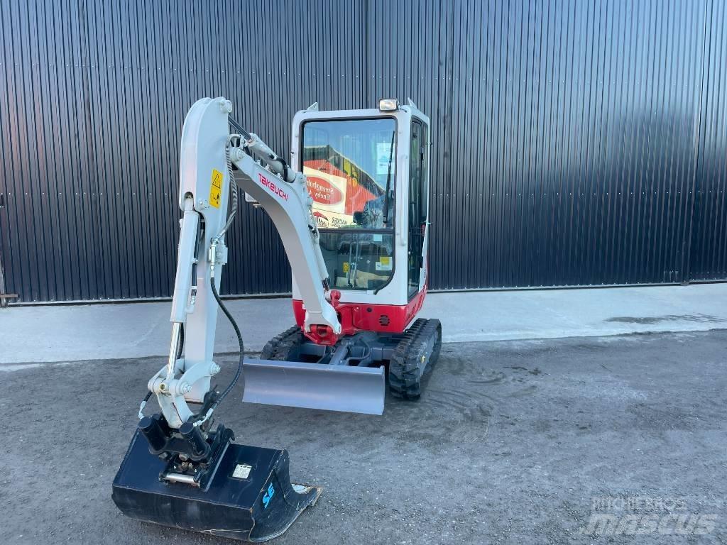 Takeuchi TB 216 小型挖掘机