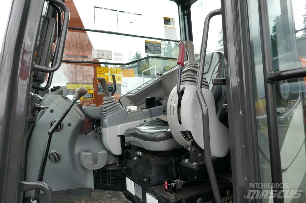 Hitachi ZX75UR-5B 履带挖掘机