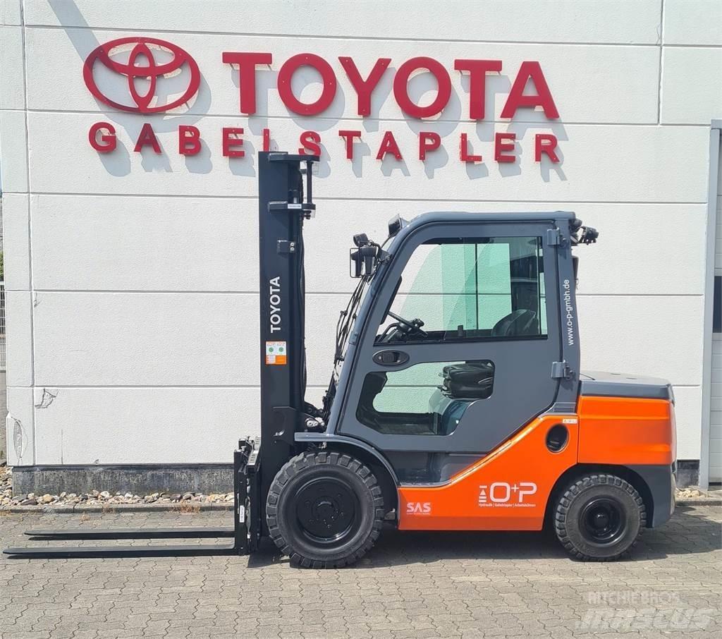 Toyota 52-8FDJF35 柴油叉车