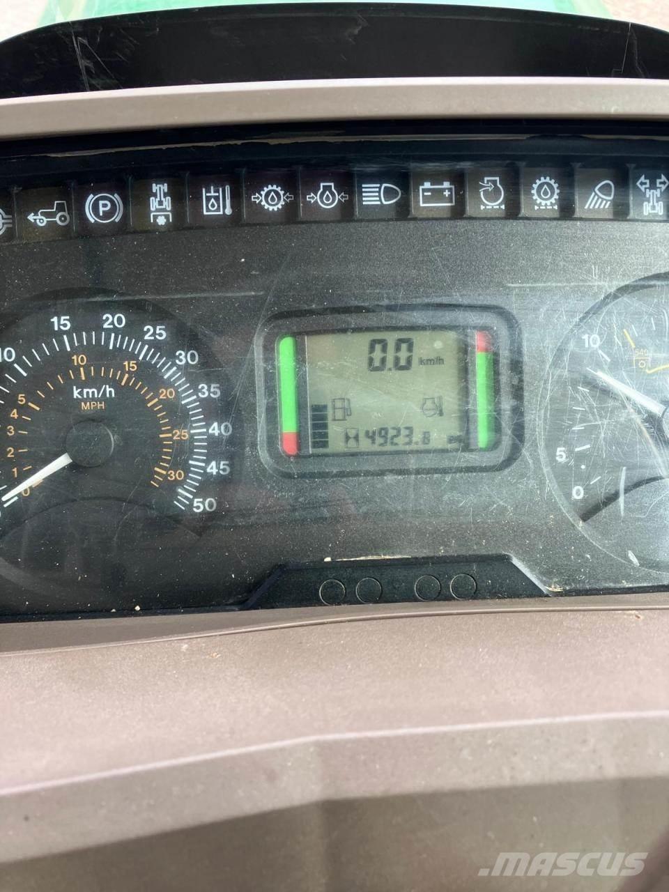 John Deere 6830 拖拉机/农用车