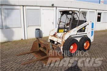 Bobcat 743 滑移装载机