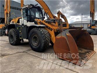 Liebherr L 566 轮式装载机