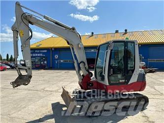 Takeuchi TB250 小型挖掘机