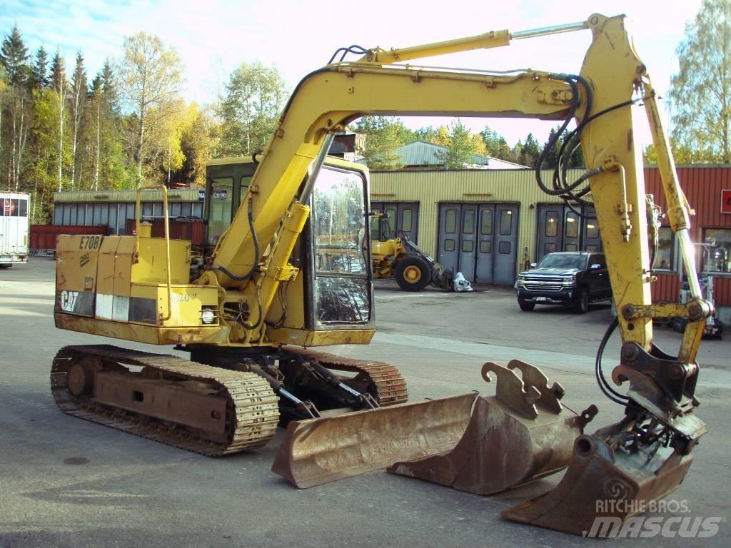CAT E 70 B 中型挖掘机