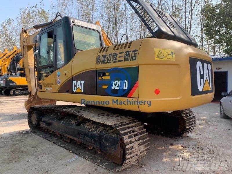CAT 320 D 中型挖掘机