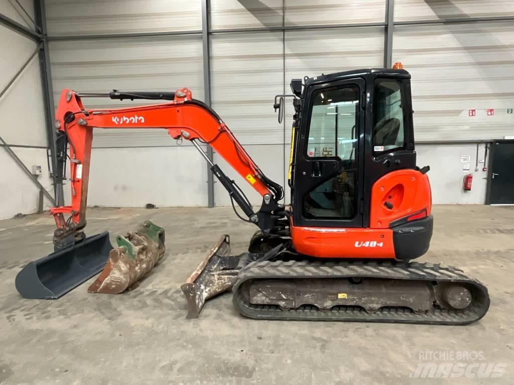 Kubota U 48-4 小型挖掘机