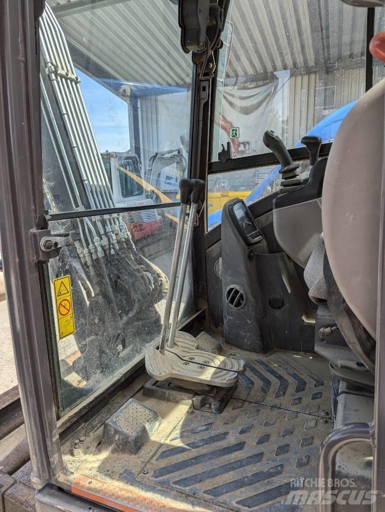 Volvo ECR 50 D 小型挖掘机