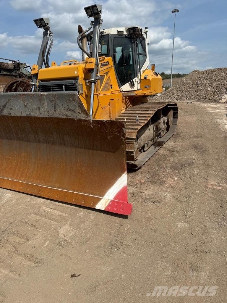 Liebherr 736 LGP 履带式推土机