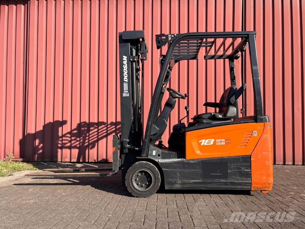 Doosan B 18 T-7 电动叉车