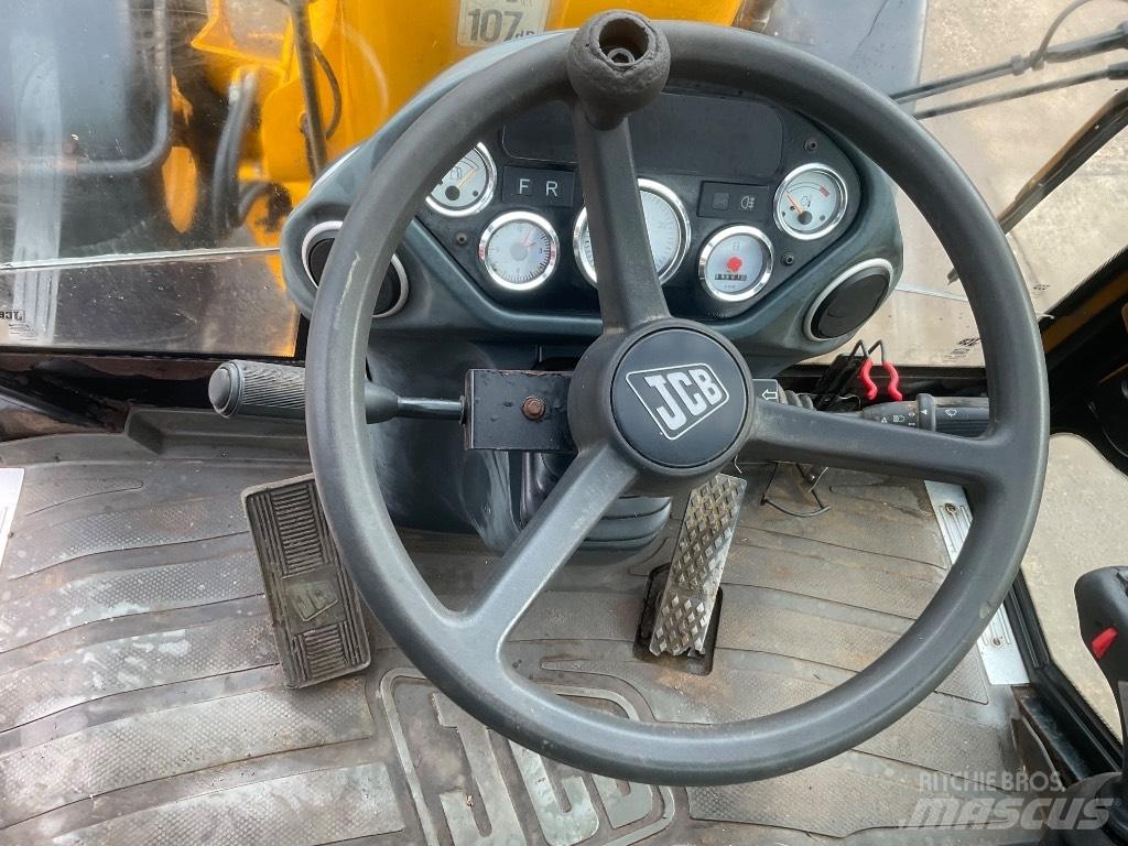 JCB TM 300 伸缩臂叉装车|叉装车