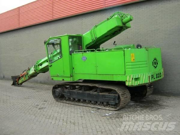 PL820R 特种挖掘机