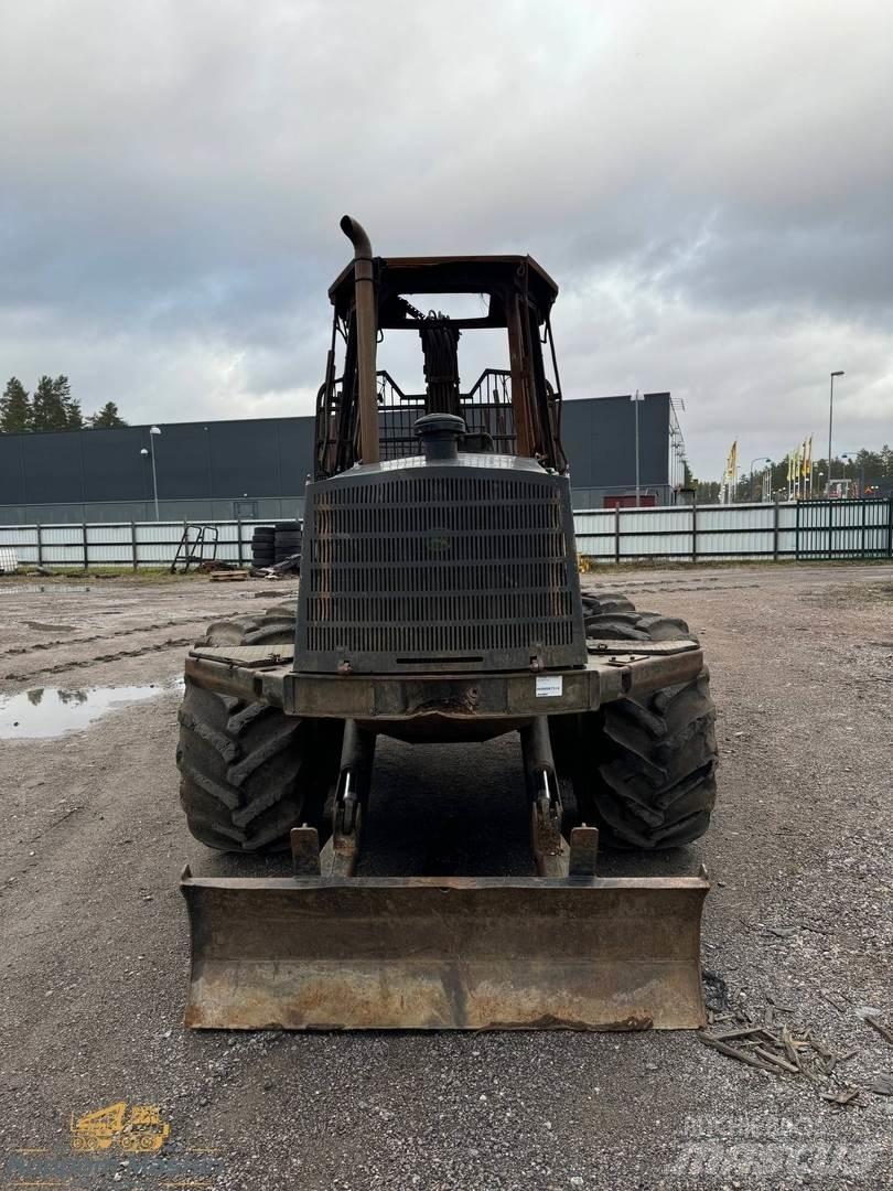 John Deere 1110D 集运机