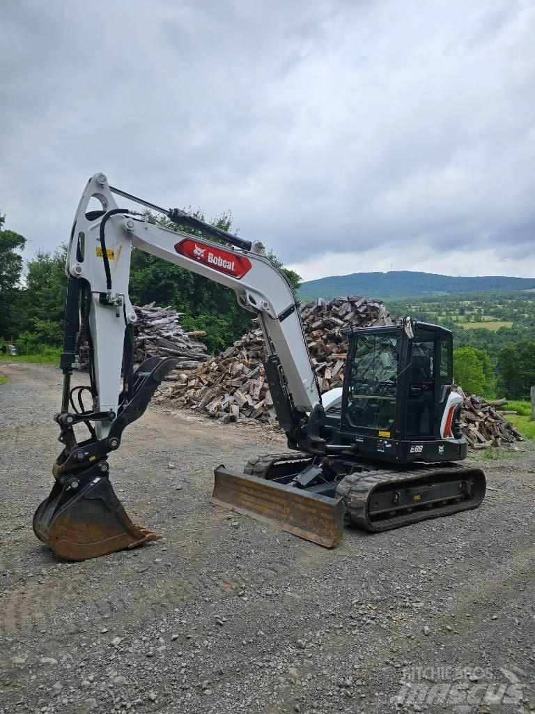 Bobcat E 88 R2 履带挖掘机