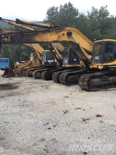 Komatsu 450 履带挖掘机