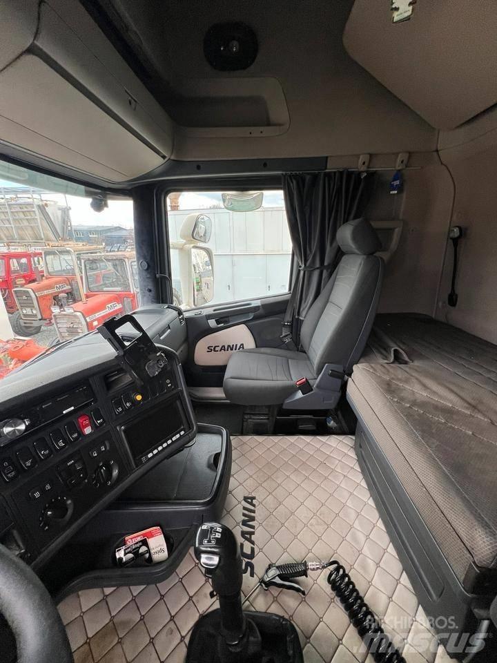 Scania R 620 牵引车