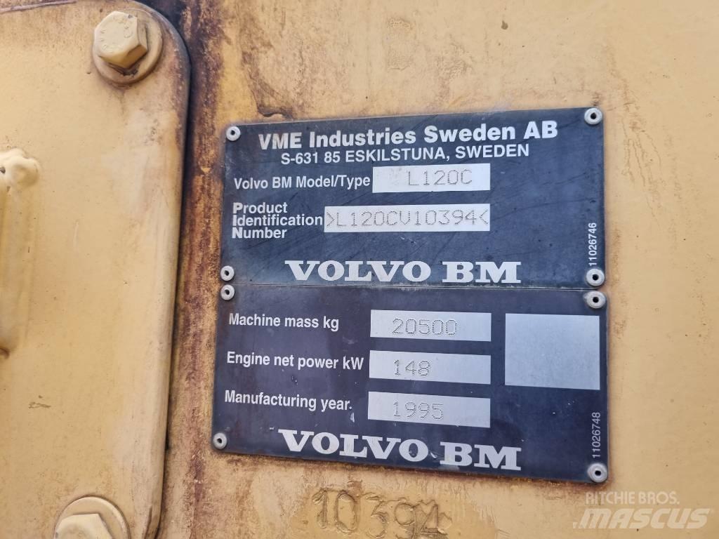 Volvo BM L120C 轮式装载机