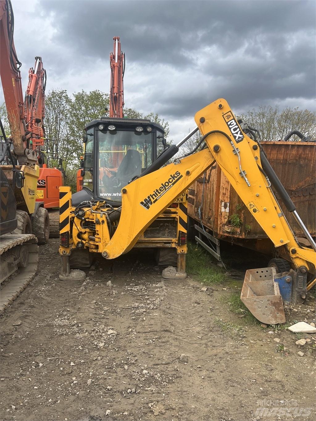 JCB 3 CX 反铲装载机