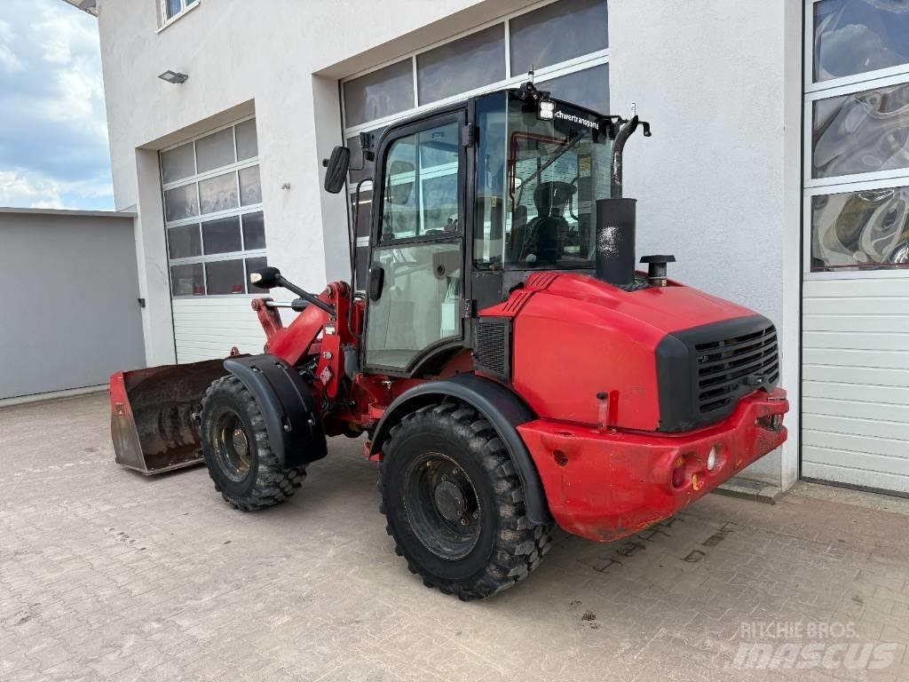 CAT 908 H 轮式装载机