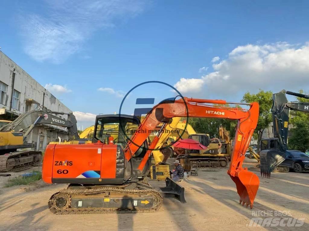 Hitachi ZX 60 小型挖掘机
