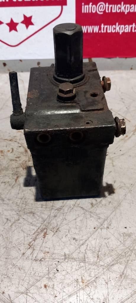 MAN TGA.    85417236020 液压