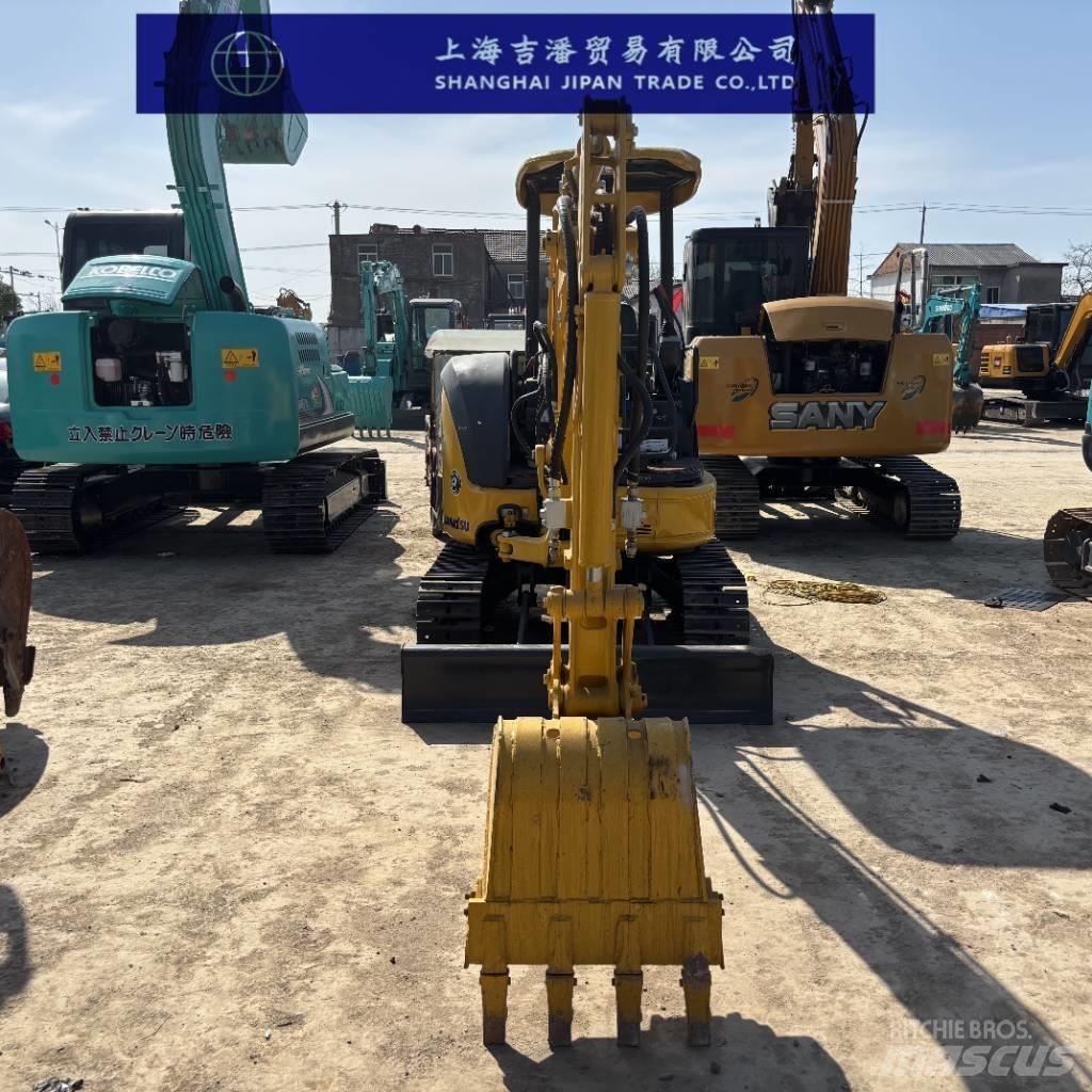 Komatsu PC 30 MR 小型挖掘机