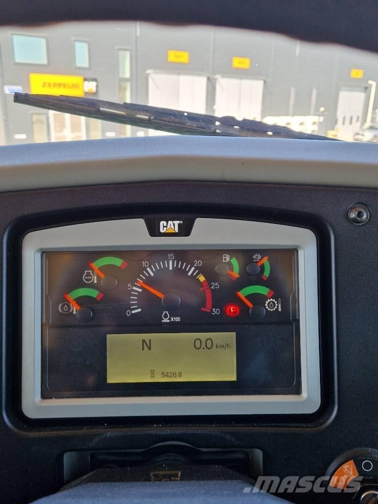CAT 772G 刚性自卸车