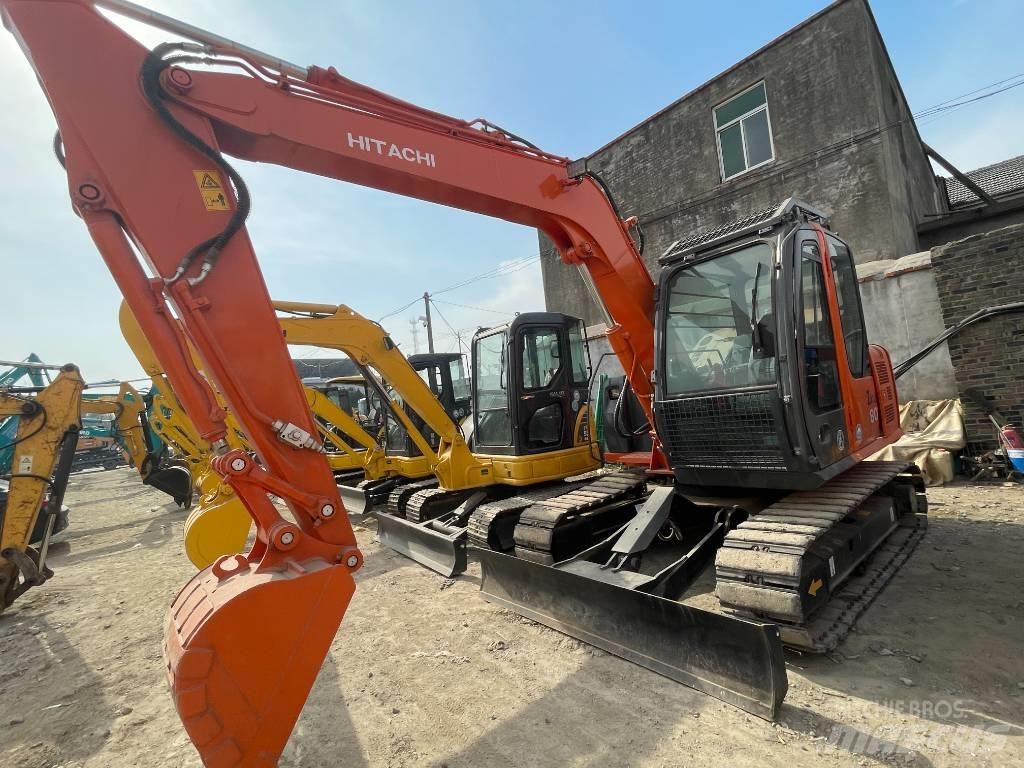 Hitachi ZX 80 履带挖掘机