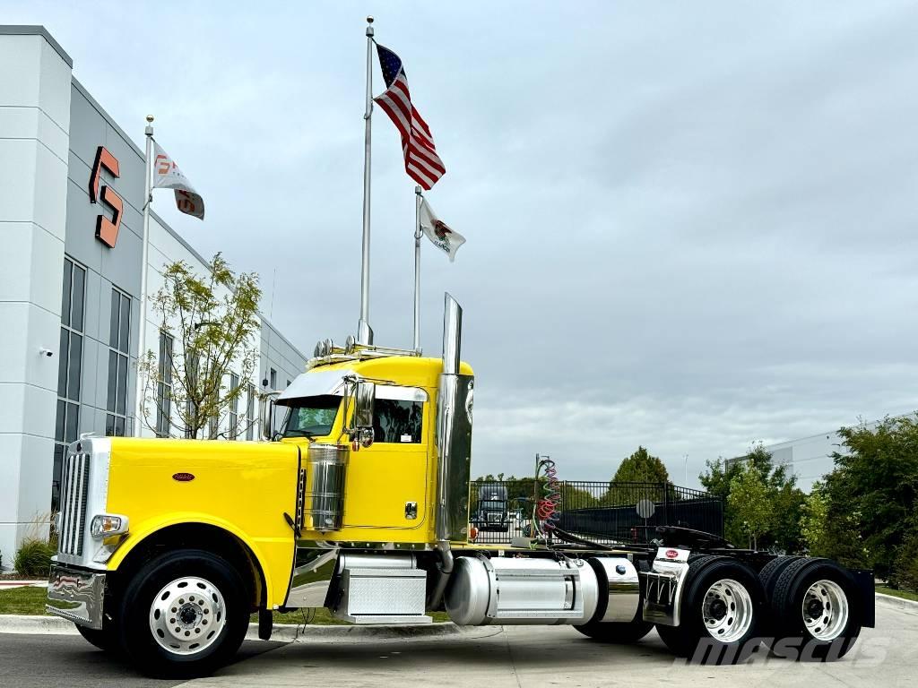 Peterbilt 389 牵引车