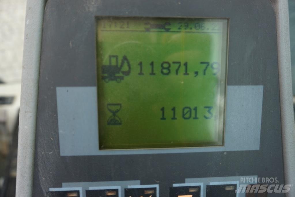 Terex TW 160 轮式挖掘机