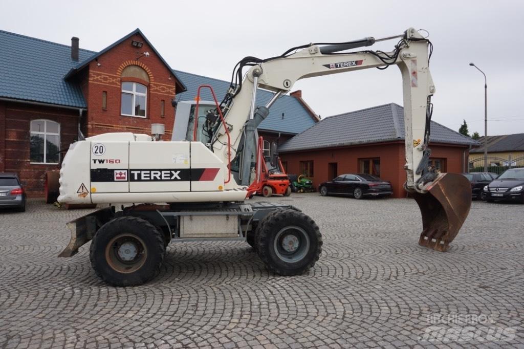 Terex TW 160 轮式挖掘机