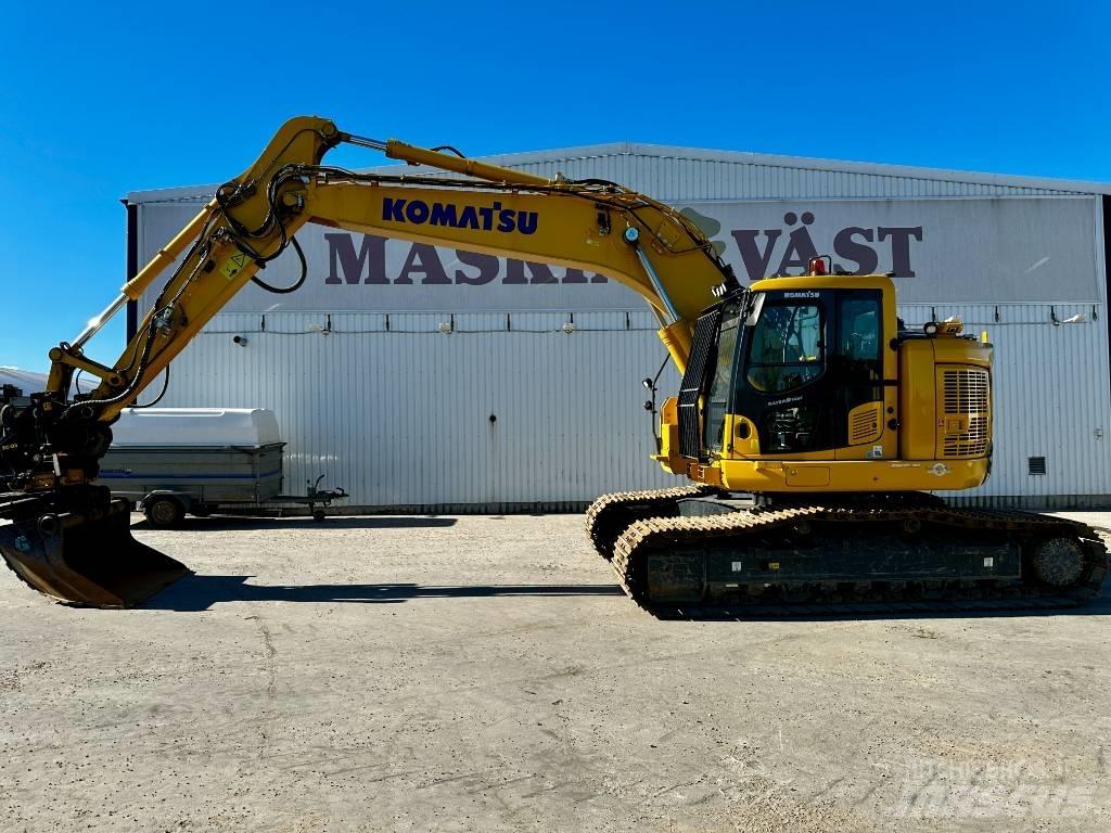 Komatsu PC 228 US-11 履带挖掘机