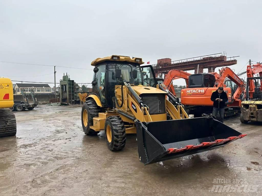 CAT 420 F 反铲装载机