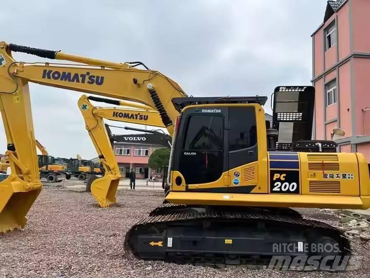 Komatsu PC 200 履带挖掘机