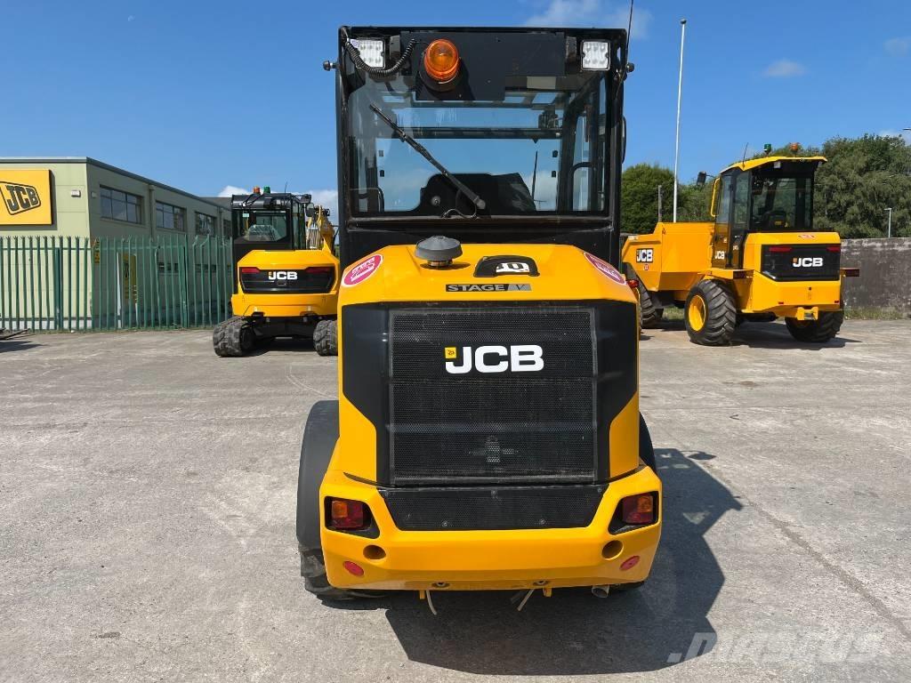 JCB 403ag plus 拖拉机/农用车