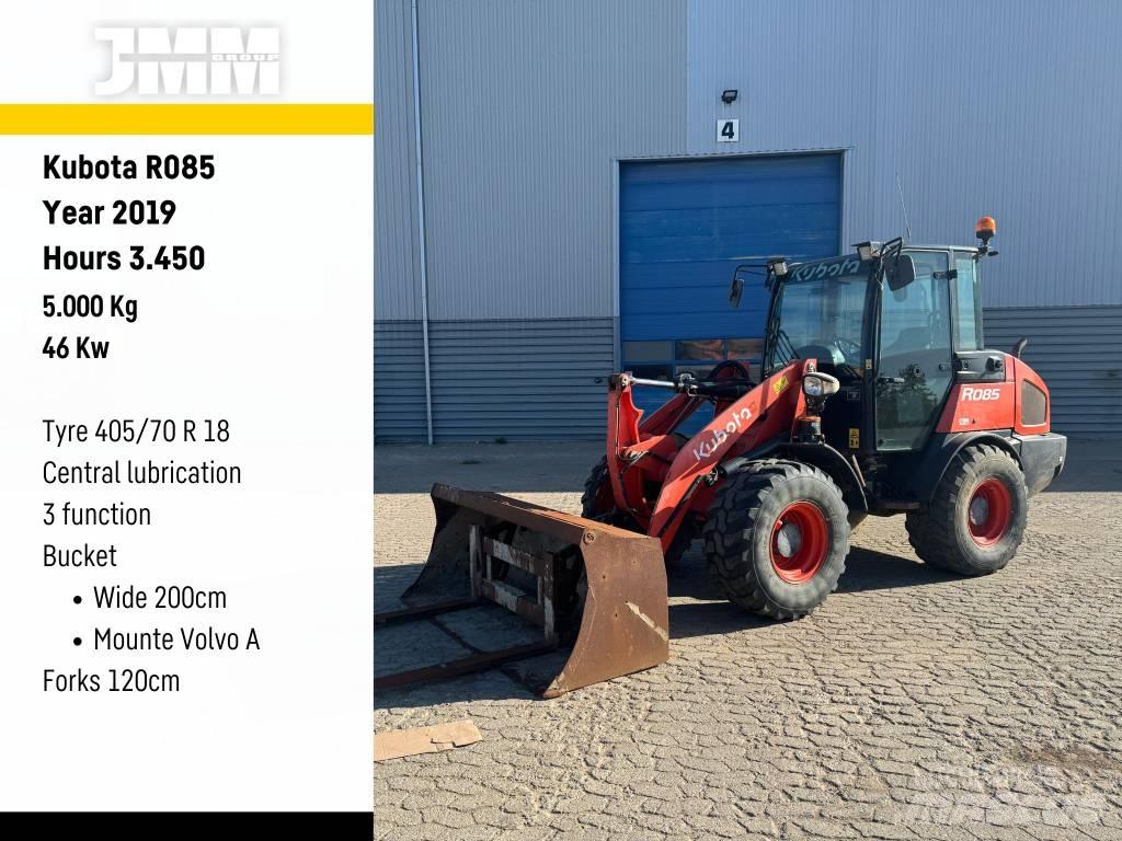 Kubota R085 轮式装载机