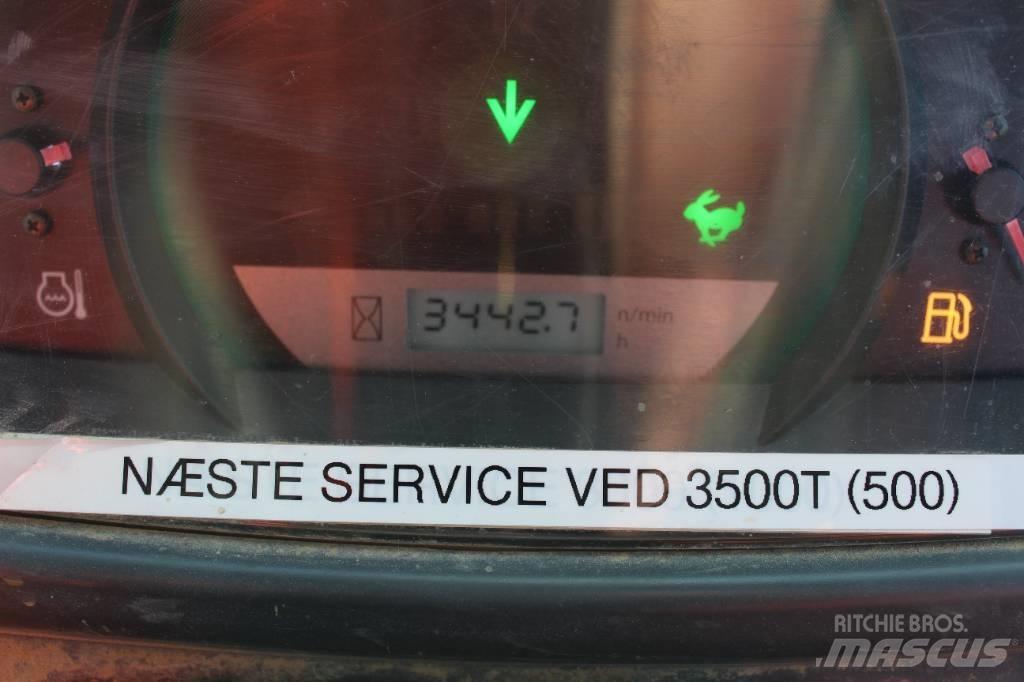 Kubota R085 轮式装载机