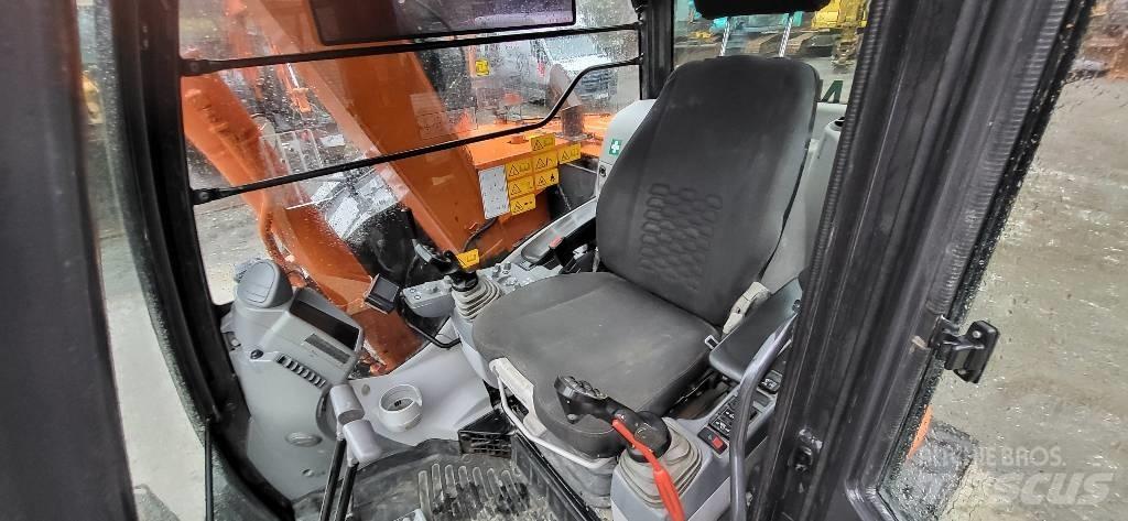Hitachi ZX 85 US-6 中型挖掘机