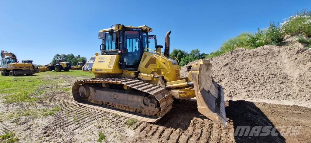 Komatsu D61PX - 24 履带式推土机